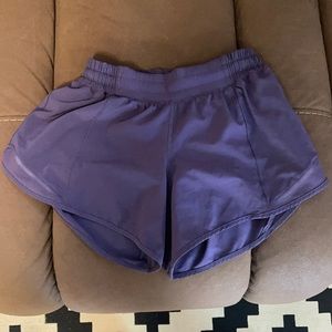 Lulu Lemon Hotty Hot Short Tall